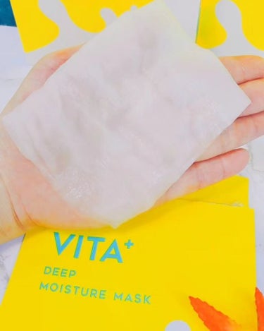 G9SKIN ビタプラス ディープモイスチャーマスクのクチコミ「G9 
VITA+ DEEP MOISTURE MASK

＼8日間贅沢に集中ケアパック／

.....」（3枚目）