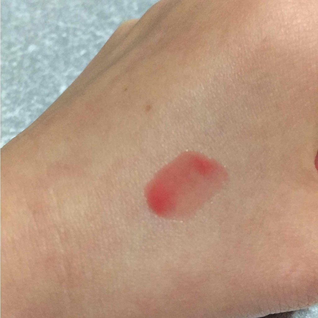 38°C / 99°F リップトリートメント (リップ美容液)/UZU BY FLOWFUSHI/リップケアを使ったクチコミ（3枚目）