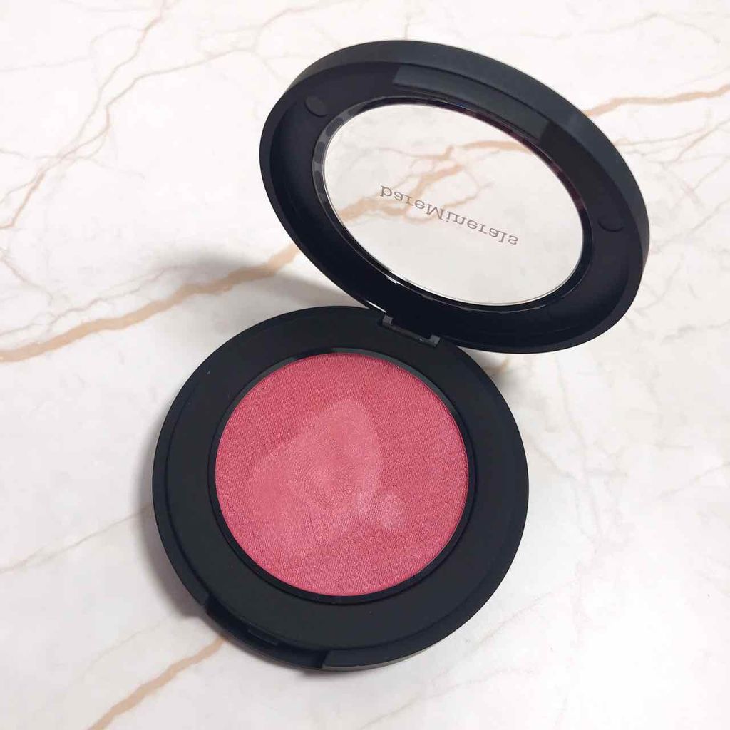 バウンス ＆ ブラー ブラッシュ/bareMinerals/パウダーチークを使ったクチコミ（3枚目）