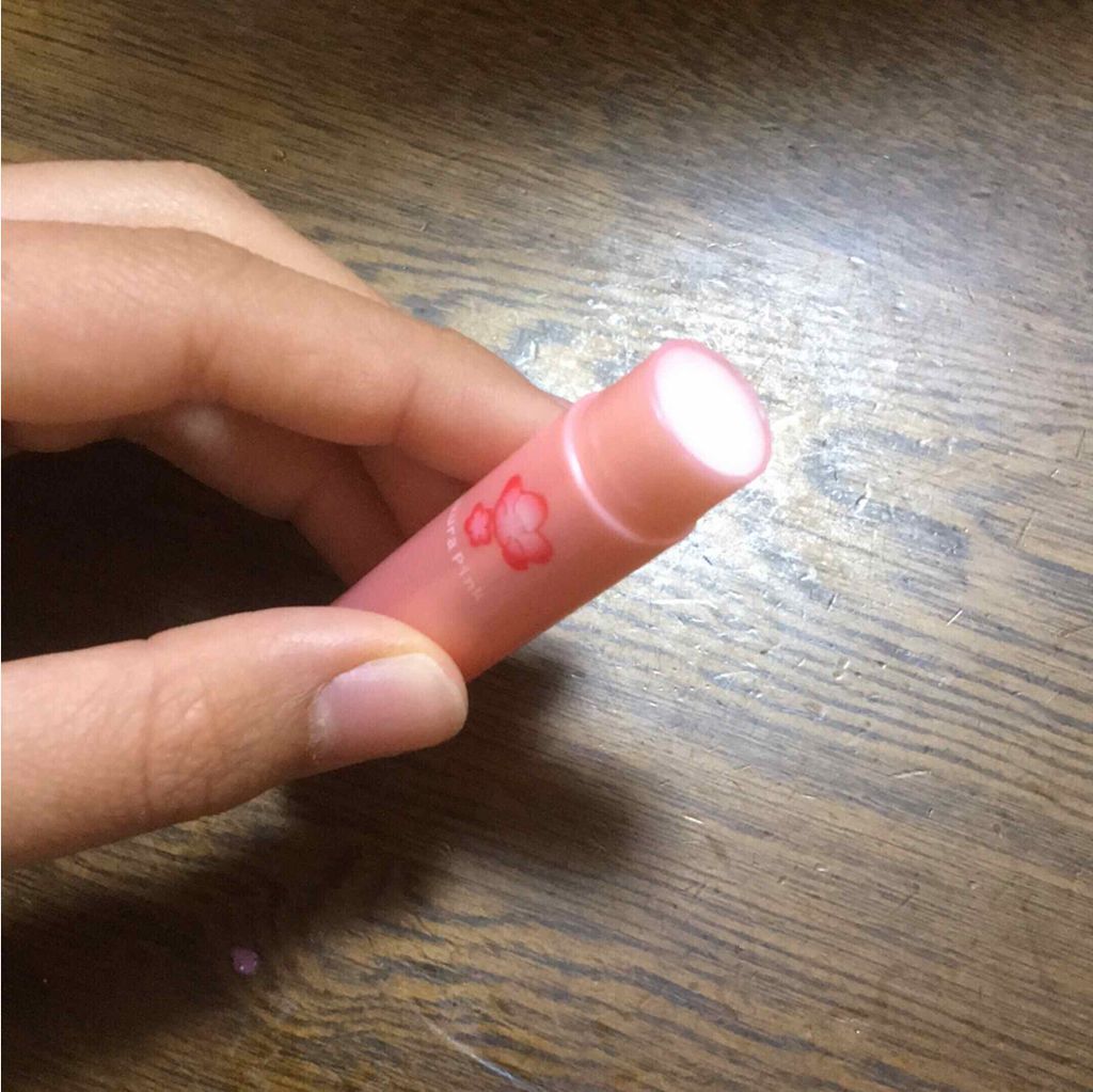 口紅がいらない薬用リップほんのりUV/メンターム/リップクリームを使ったクチコミ(2枚目)