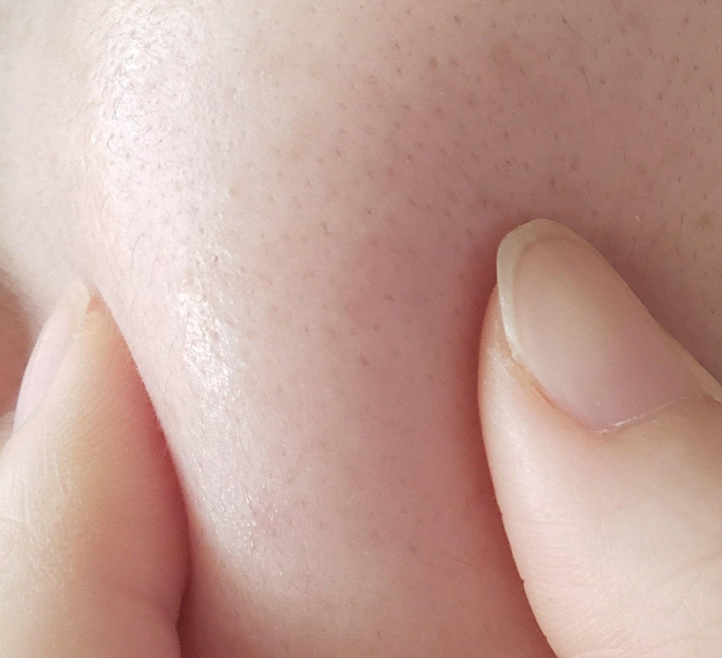 るな on LIPS 「潤いとはこれか!と実感できるプレミアムミストセラムドクタージー..」(4枚目)