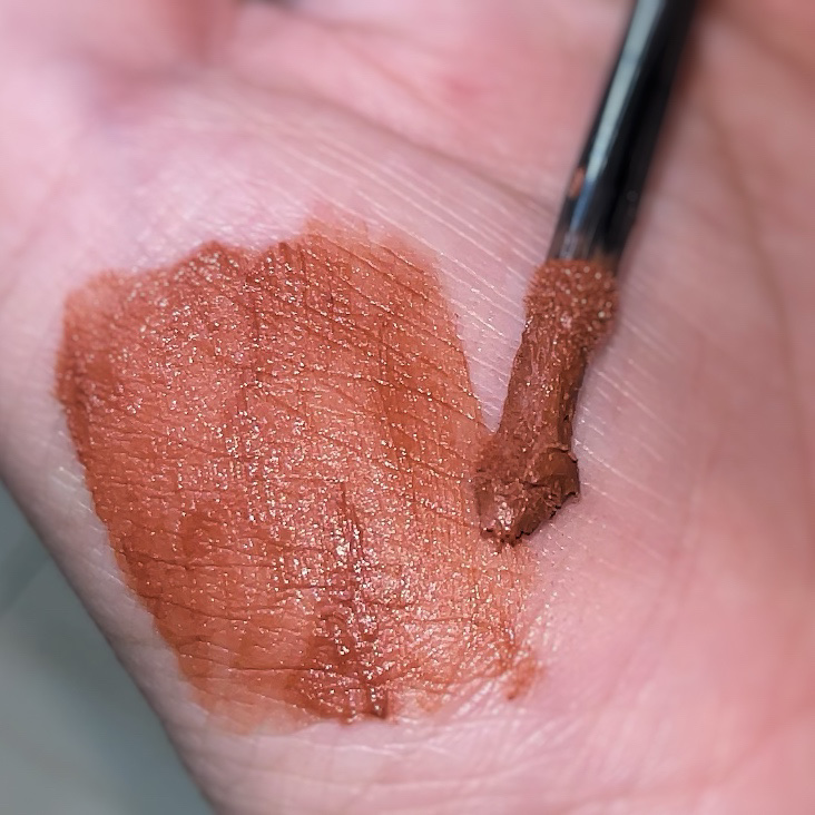 パウダー キス リキッド リップカラー/M・A・C/口紅を使ったクチコミ（3枚目）