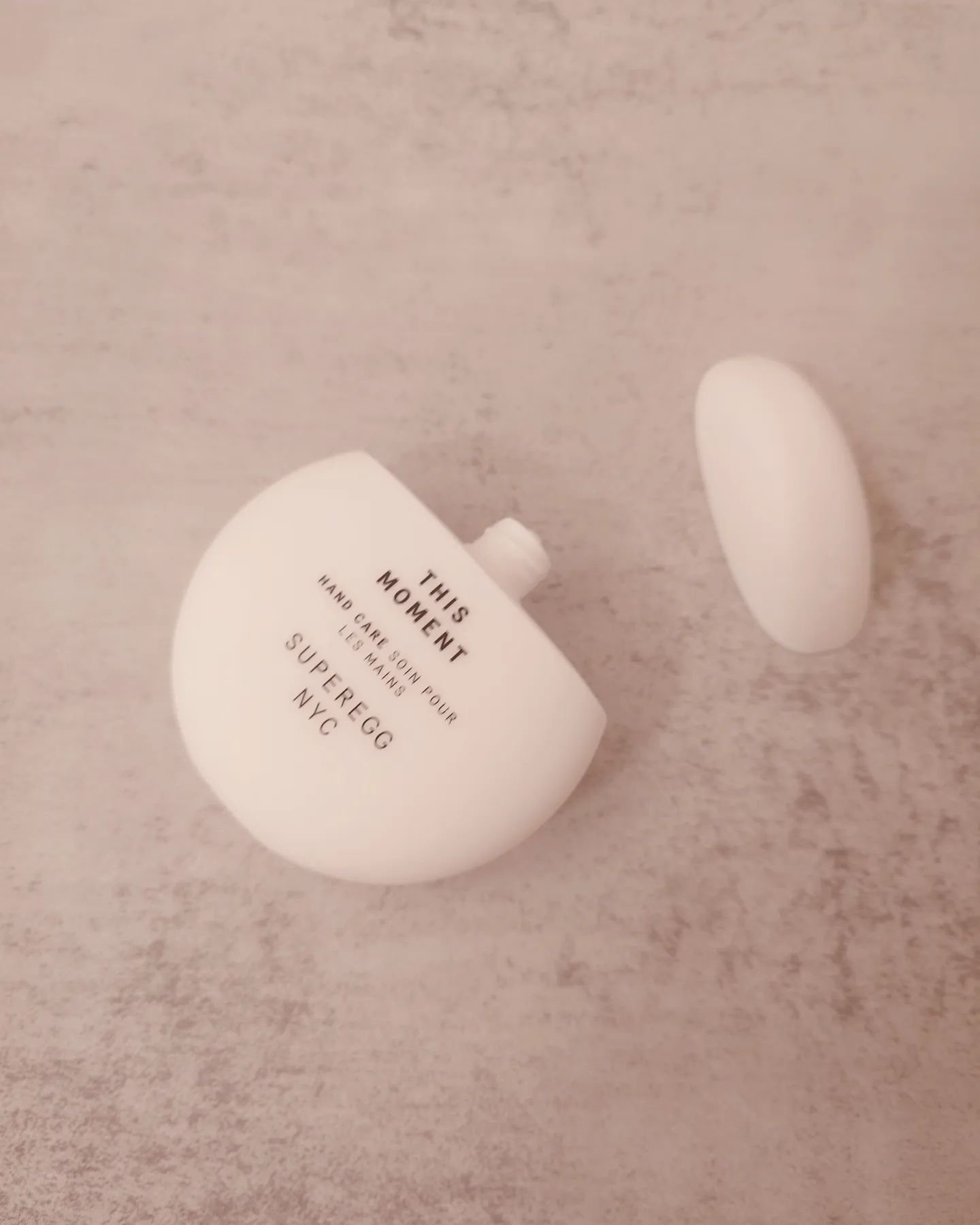 ディス モーメント ハンドケア/SUPEREGG /ハンドクリームを使ったクチコミ（2枚目）