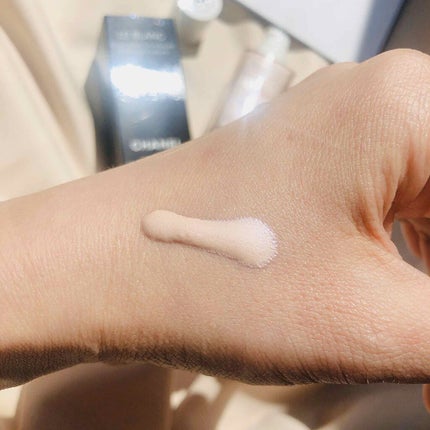 ル ブラン ロージー ドロップス/CHANEL/リキッドハイライトを使ったクチコミ(2枚目)