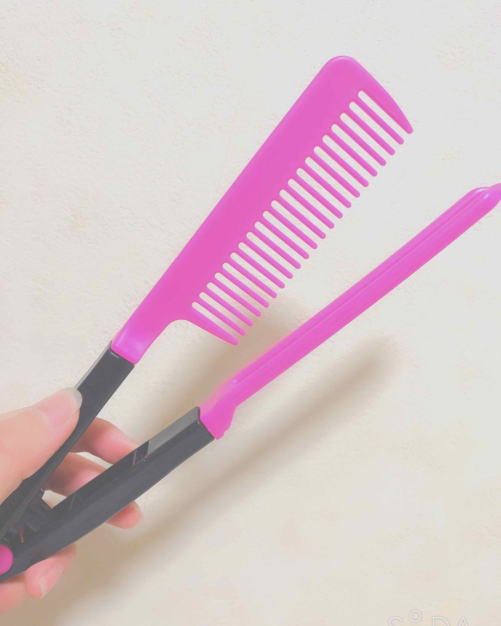 はさんでサラ髪ストレート! ブロー&スタイリングコーム/セイワ・プロ/ヘアコームを使ったクチコミ(1枚目)