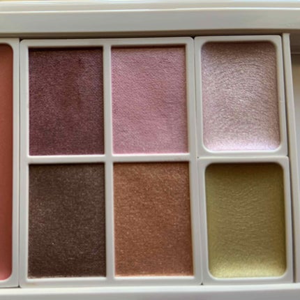 クリスマスコフレ 2020/エトヴォス/メイクアップキットを使ったクチコミ(2枚目)