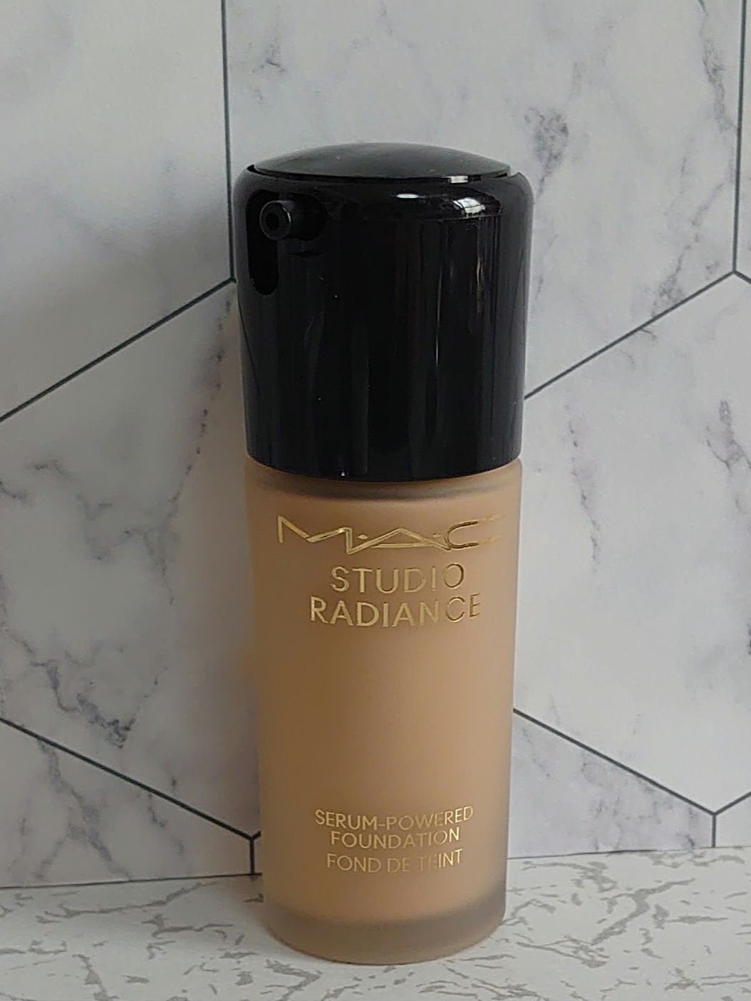スタジオ ラディアンス セラム ファンデーション/M・A・C/リキッドファンデーションを使ったクチコミ(1枚目)
