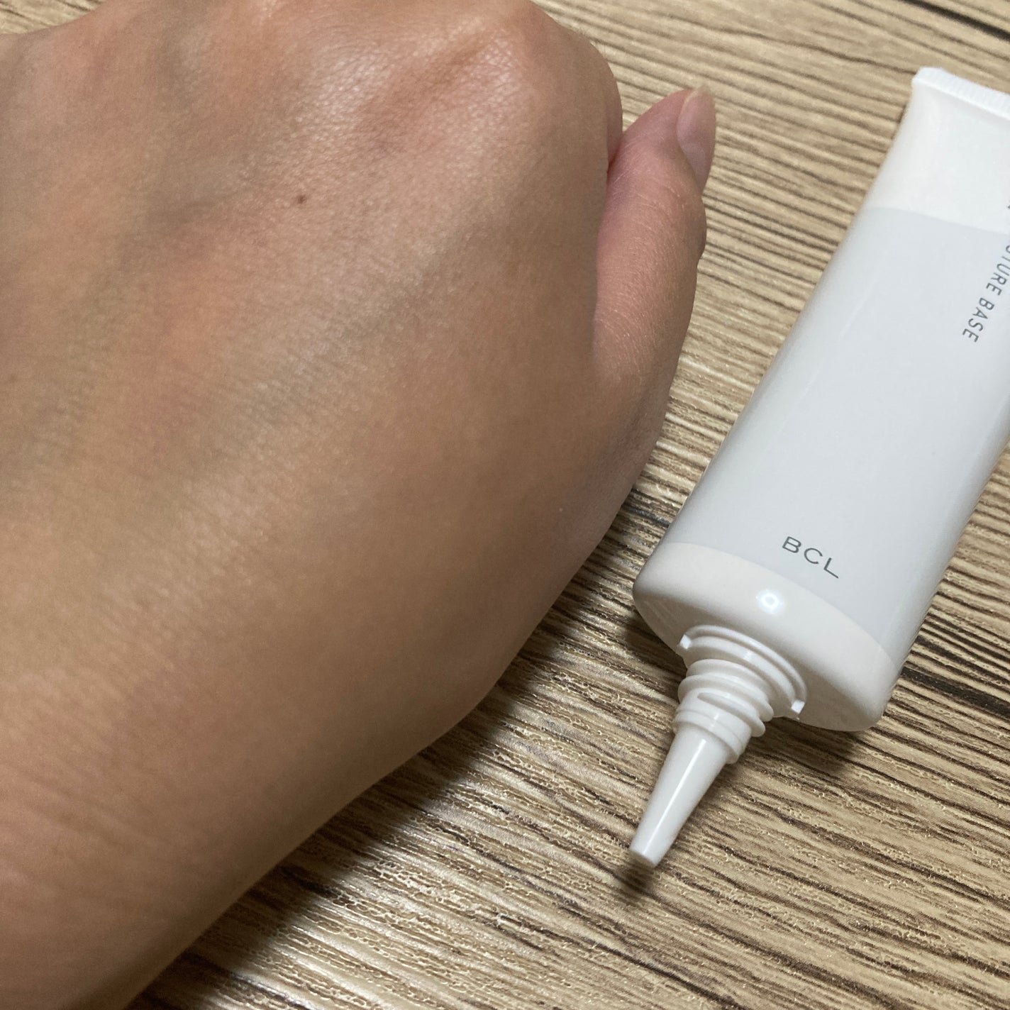 乾燥さん 保湿力スキンケア下地 /乾燥さん/化粧下地を使ったクチコミ(4枚目)