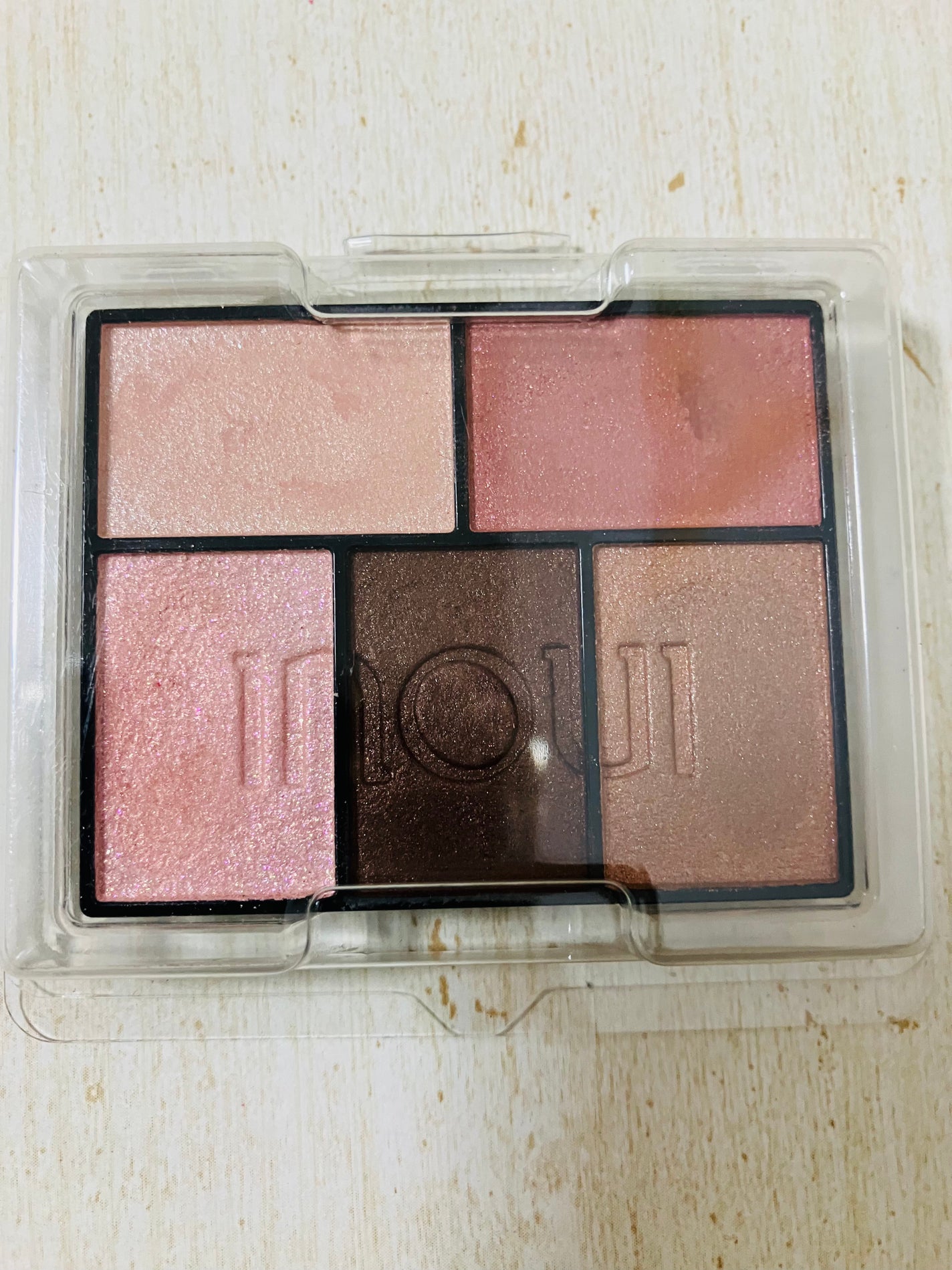 インウイ アイズ/INOUI/アイシャドウパレットを使ったクチコミ(3枚目)