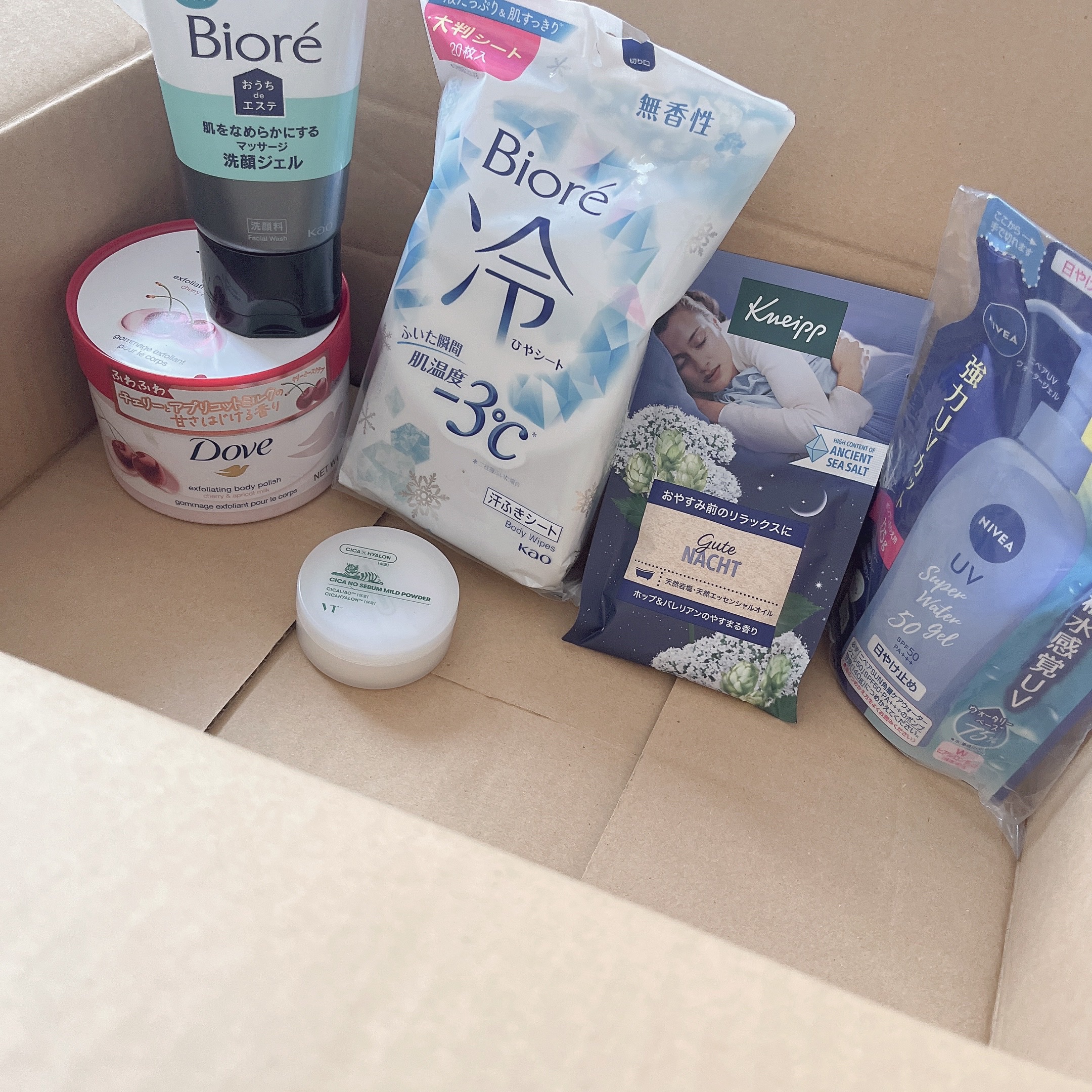 冷シート 無香性/ビオレ/ボディシートを使ったクチコミ（1枚目）