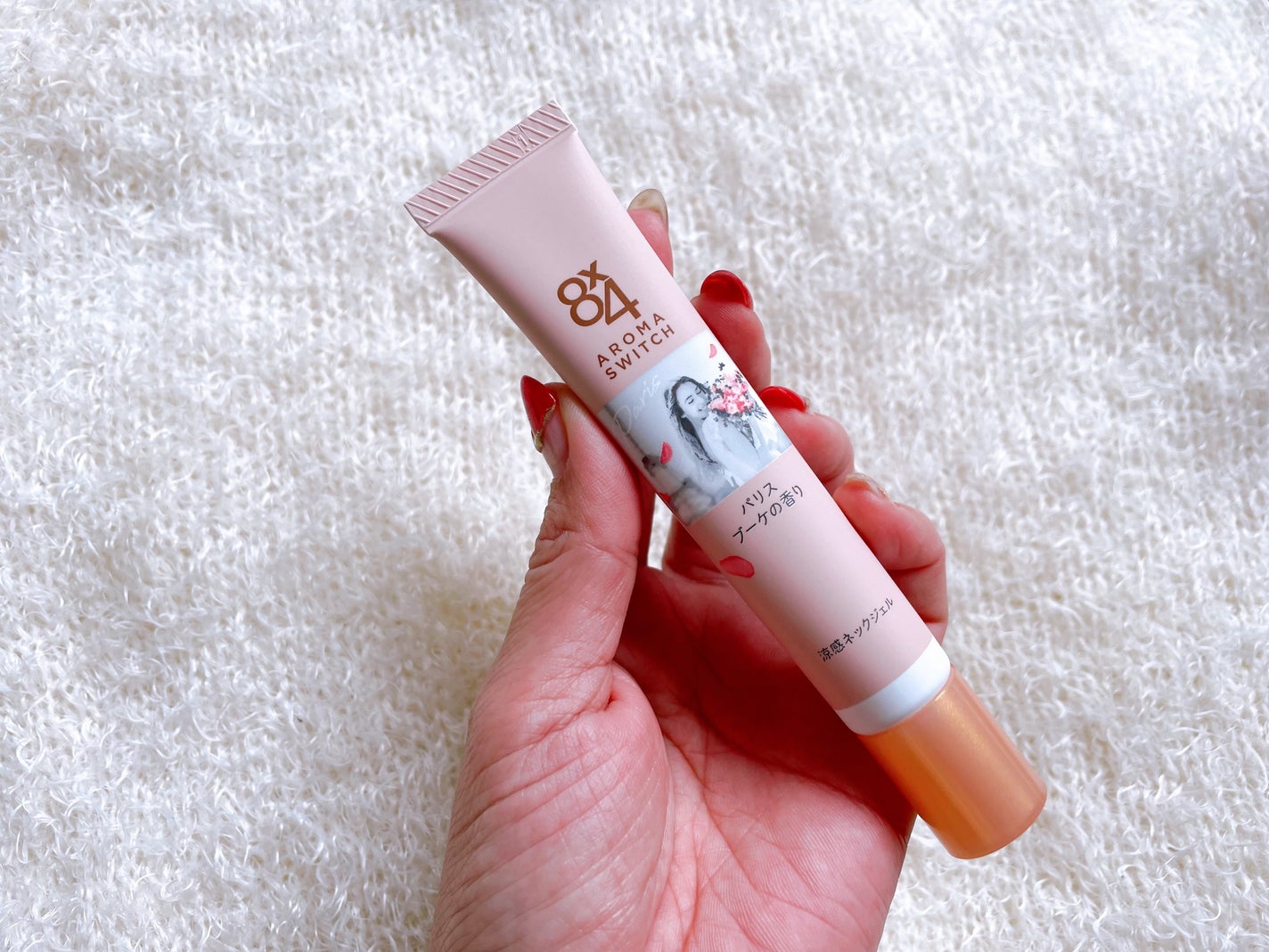 8x4 アロマスイッチ 涼感ネックジェル パリスブーケの香り/8x4/デオドラント・制汗剤を使ったクチコミ(1枚目)