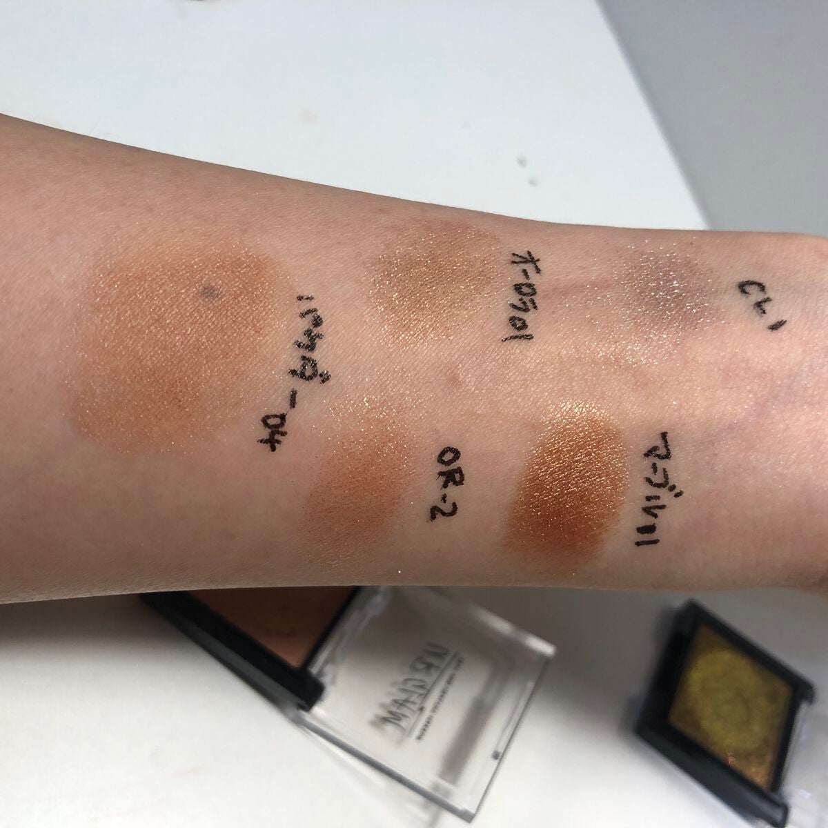 UR GLAM POWDER EYESHADOW/U R GLAM/単色アイシャドウを使ったクチコミ(3枚目)