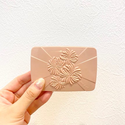 ヴェール ファンデーション 101 ライトオークル/PAUL & JOE BEAUTE/パウダーファンデーションを使ったクチコミ(1枚目)