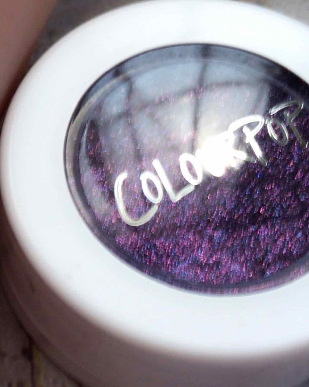 Super Shock Shadow/ColourPop/単色アイシャドウを使ったクチコミ（1枚目）