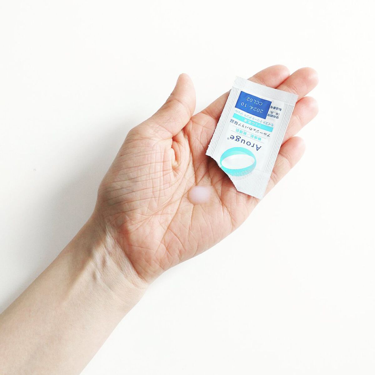 モイスト トリートメント ジェル/アルージェ/美容液を使ったクチコミ（2枚目）