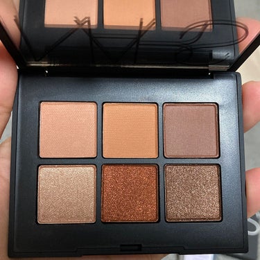 ヴォワヤジュールアイシャドウパレット/NARS/アイシャドウパレットを使ったクチコミ（2枚目）