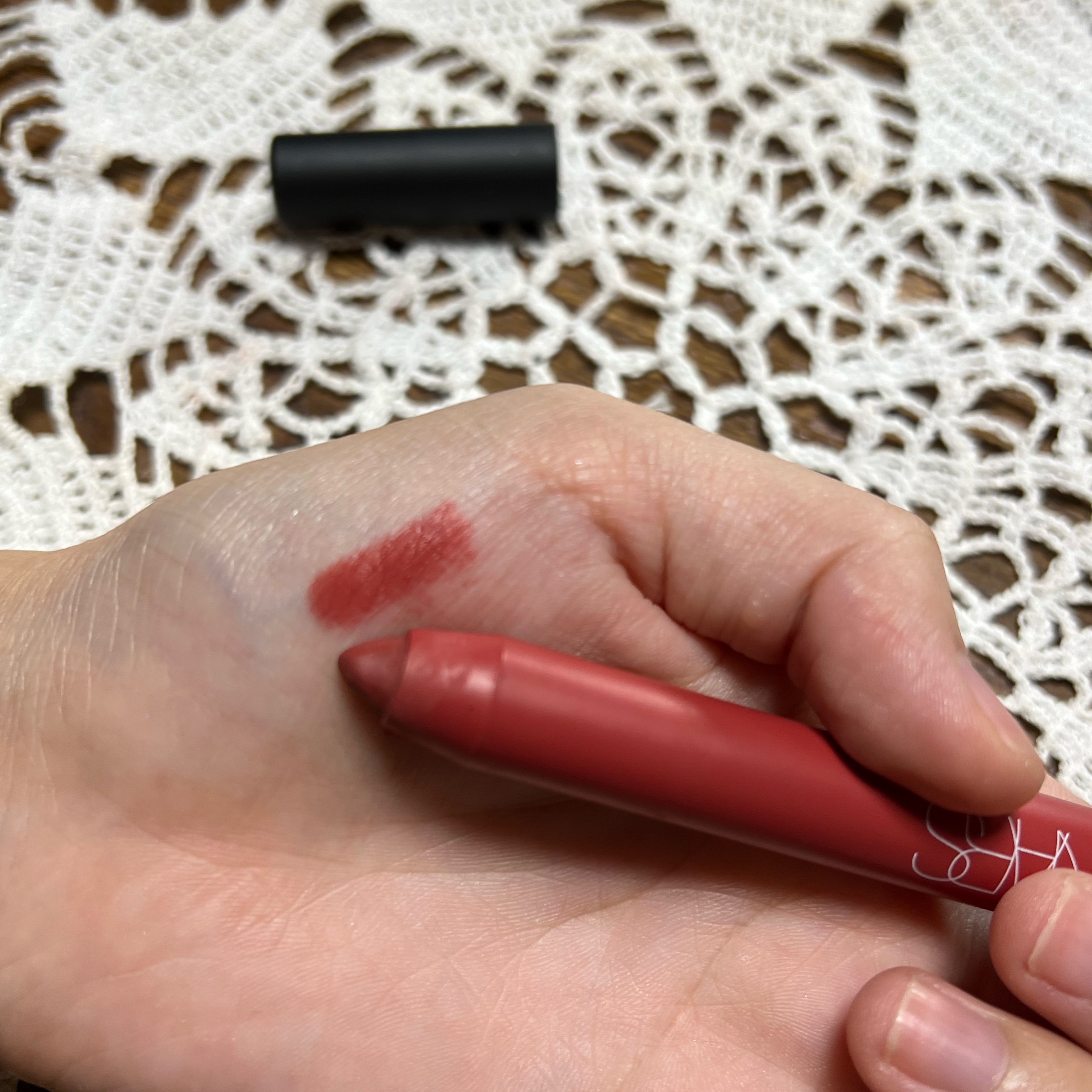 パワーマット ハイインテンシティ リップペンシル/NARS/口紅を使ったクチコミ（2枚目）