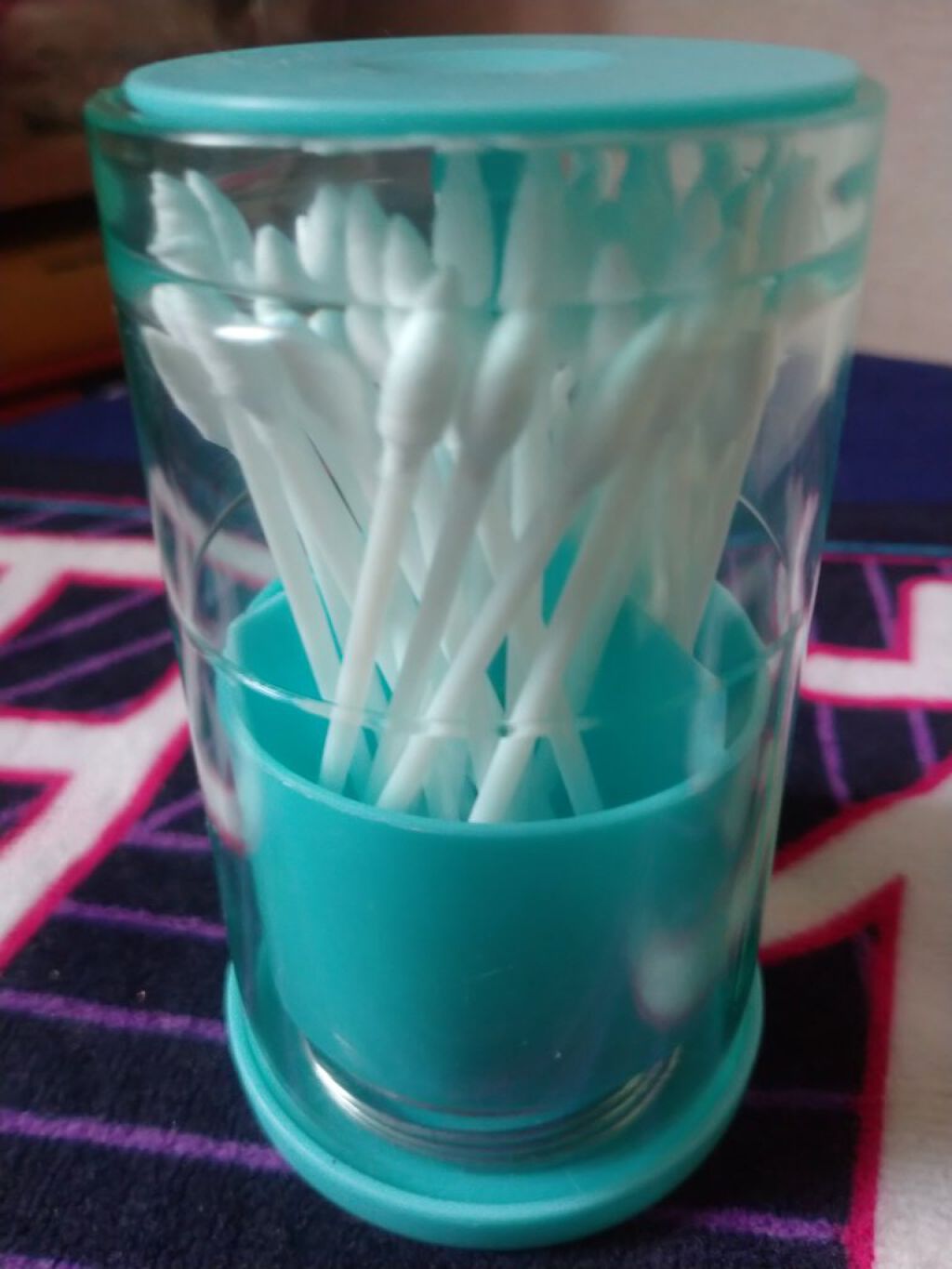 プッシュ式綿棒ケース/DAISO/その他を使ったクチコミ（2枚目）