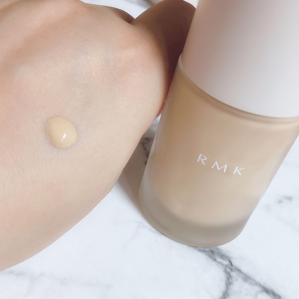 RMK リクイドファンデーション フローレスカバレッジ/RMK/リキッドファンデーションを使ったクチコミ（1枚目）