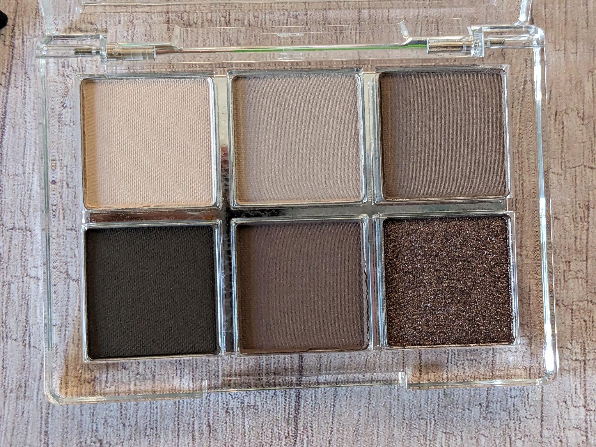 レディートゥーウェアアイパレット/BBIA/アイシャドウパレットを使ったクチコミ（2枚目）