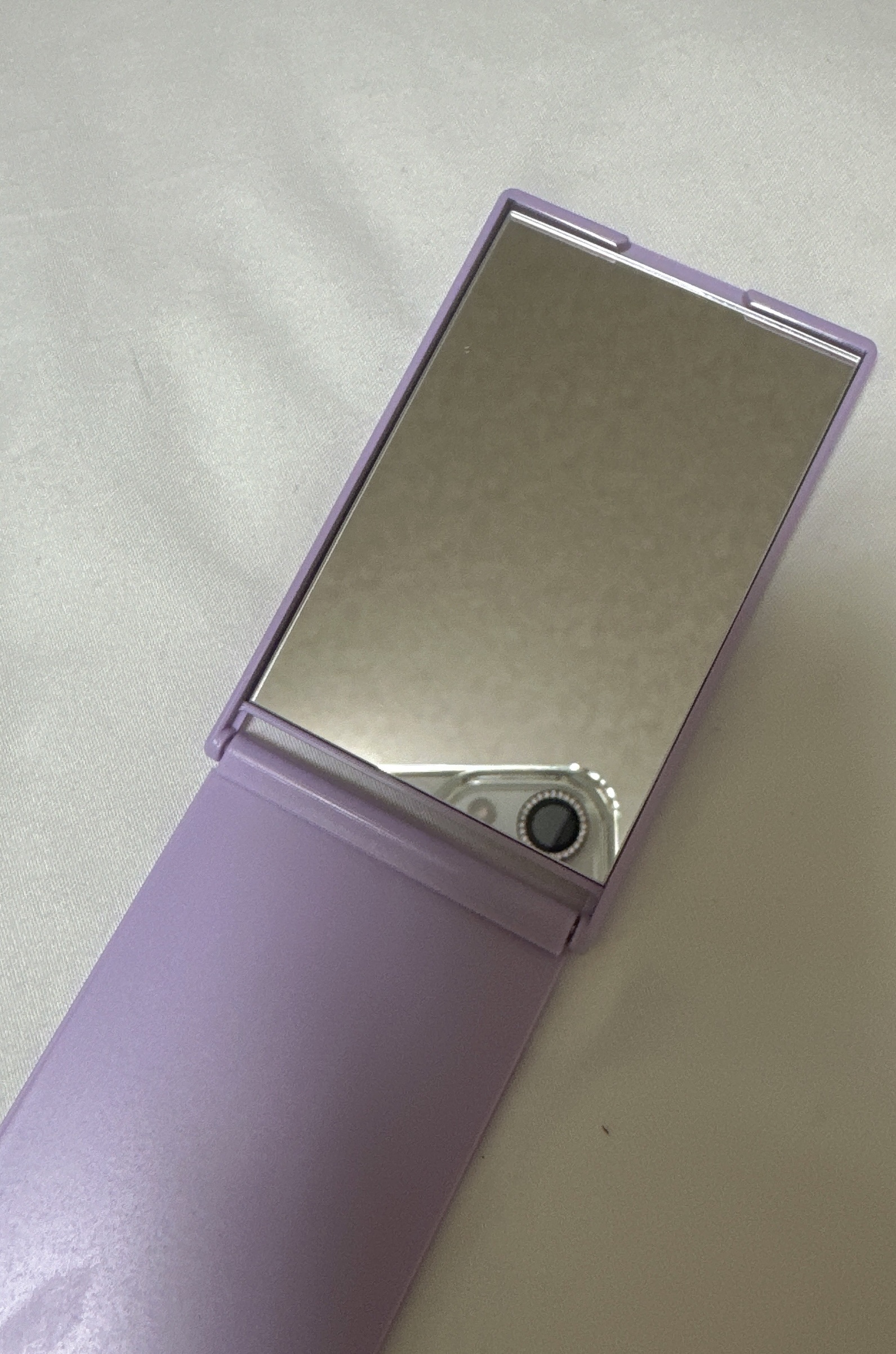 リアルックミラー ミニ パープル(限定)/ロージーローザ/その他化粧小物を使ったクチコミ（2枚目）