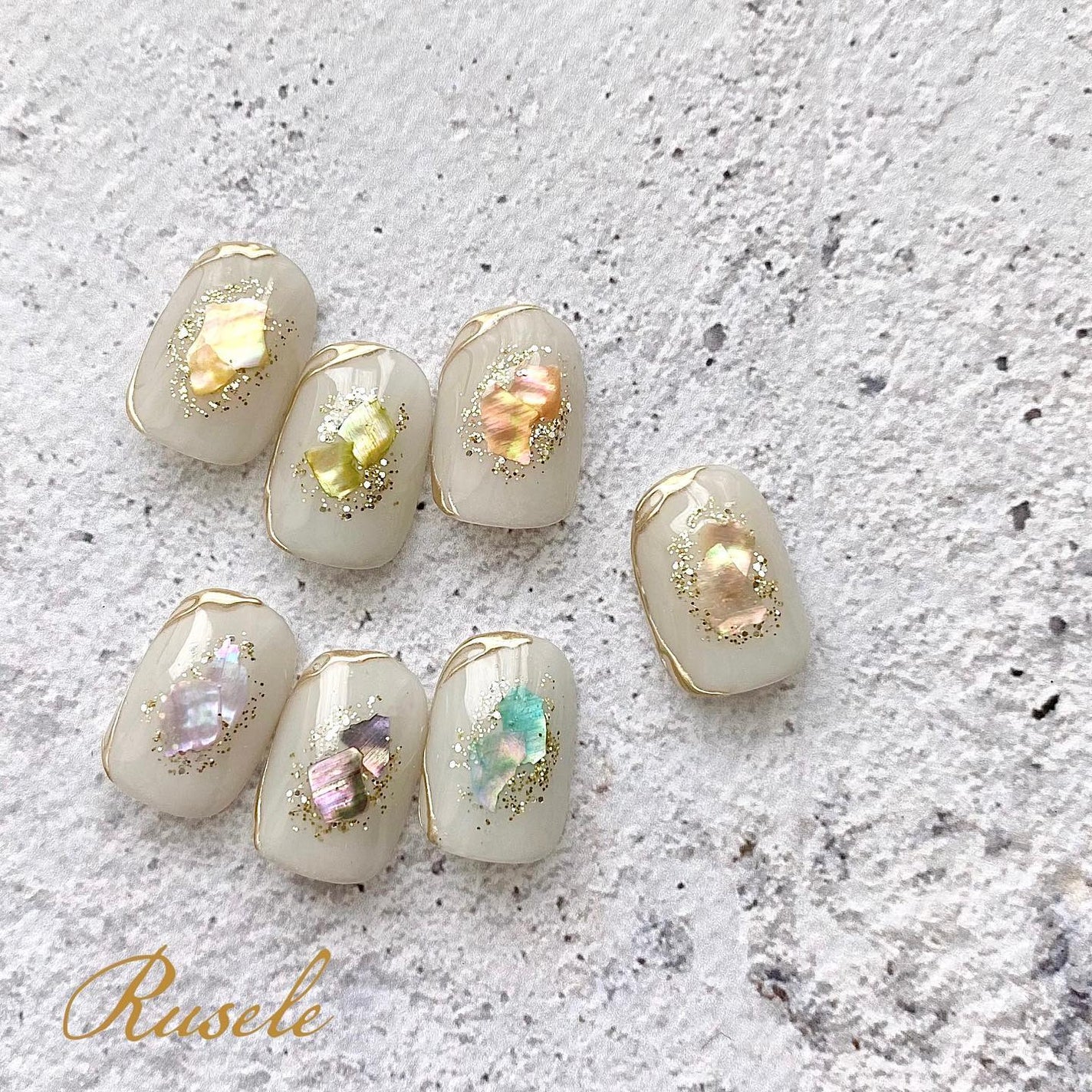 naomi on LIPS 「✨𝑛𝑒𝑤✨ @rusele__【𝑀𝑖𝑙𝑘𝑦𝑐𝑜𝑙𝑜𝑟𝑠ℎ𝑒𝑙𝑙..」(1枚目)