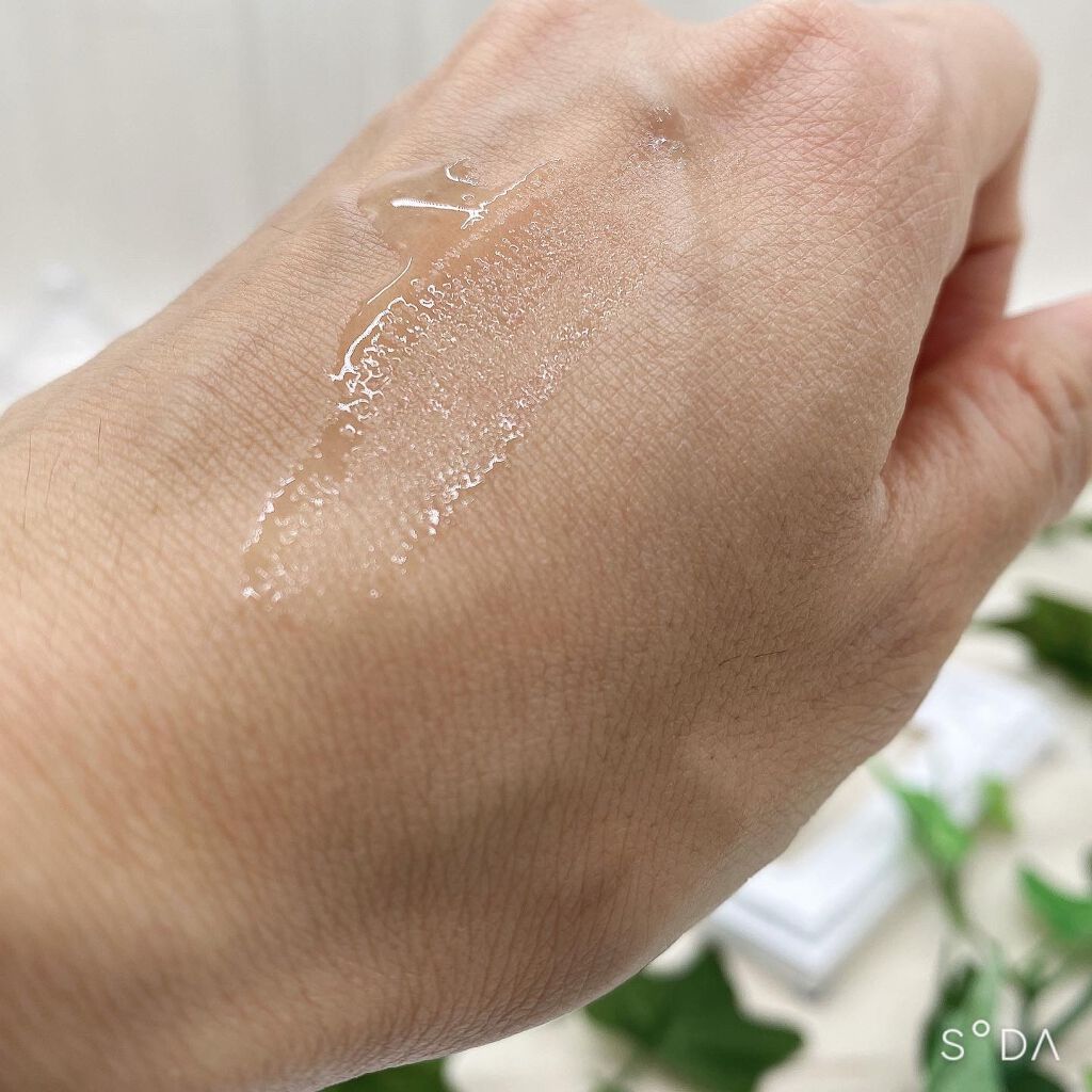 ゆう on LIPS 「\MEDISTHE薬用ニキビ美容液/こちらの美容液も使っていま..」(2枚目)