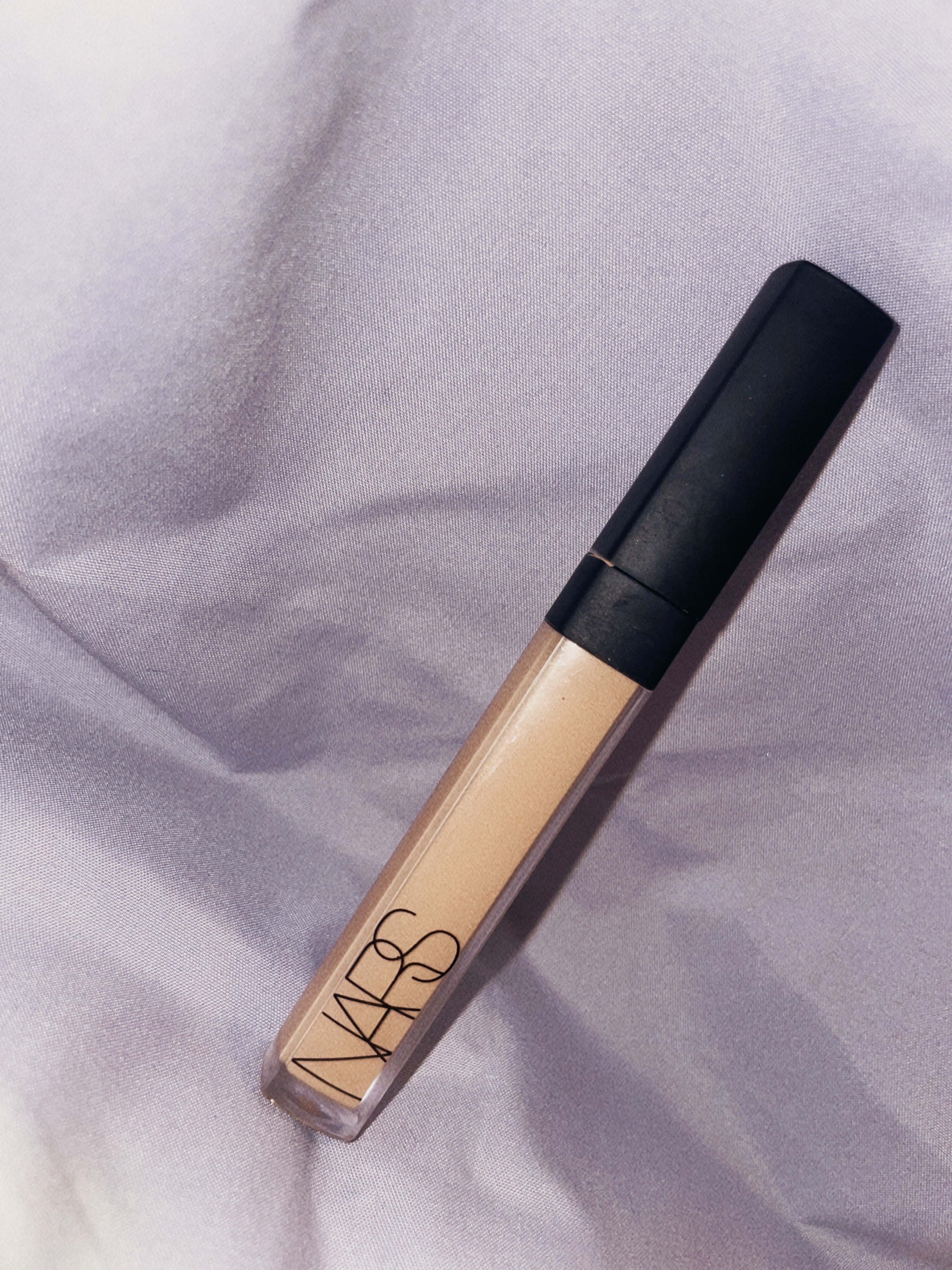 ラディアントクリーミーコンシーラー/NARS/リキッドコンシーラーを使ったクチコミ（1枚目）