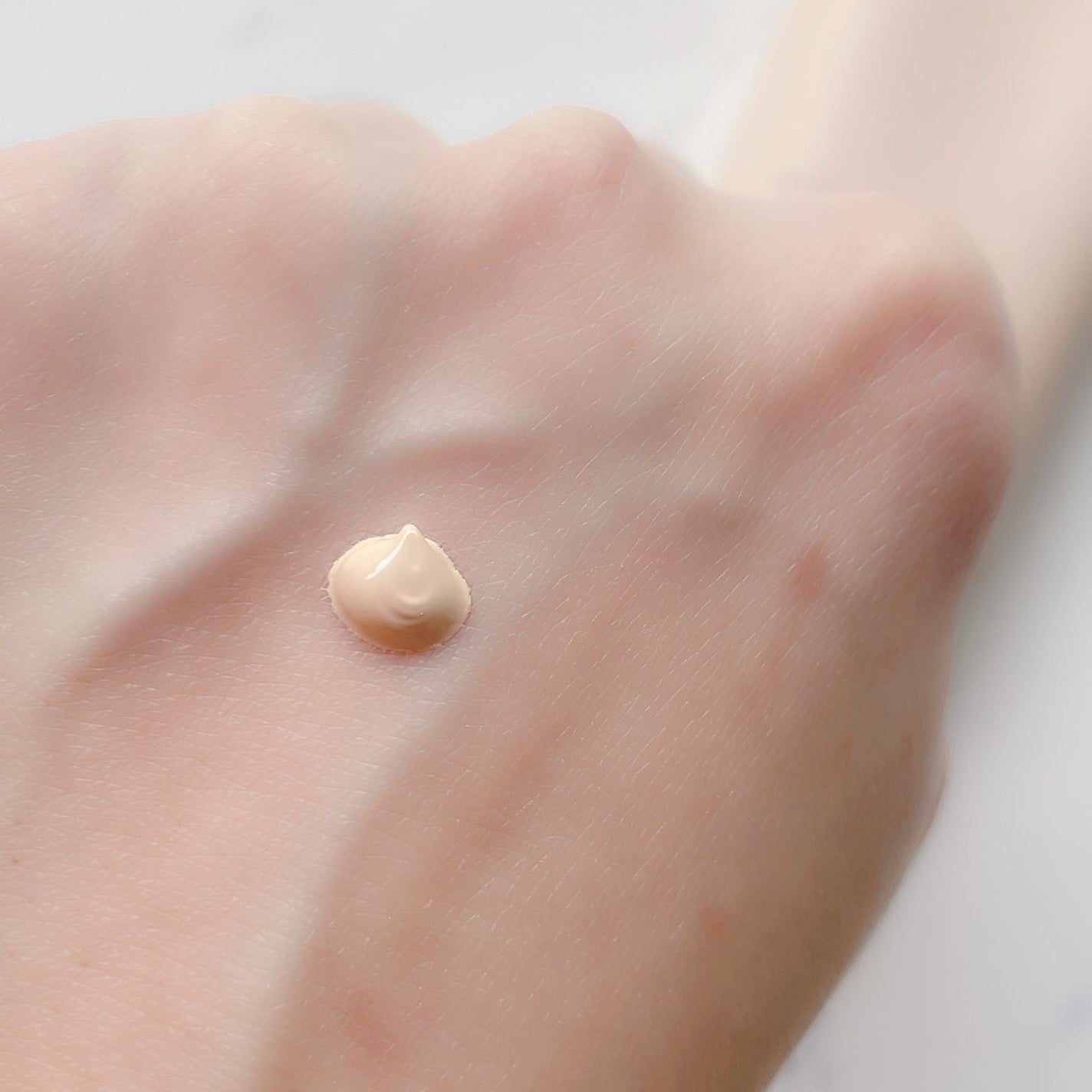 3番 ノーファンデ陶器肌トーンアップクリーム/numbuzin/化粧下地を使ったクチコミ(6枚目)