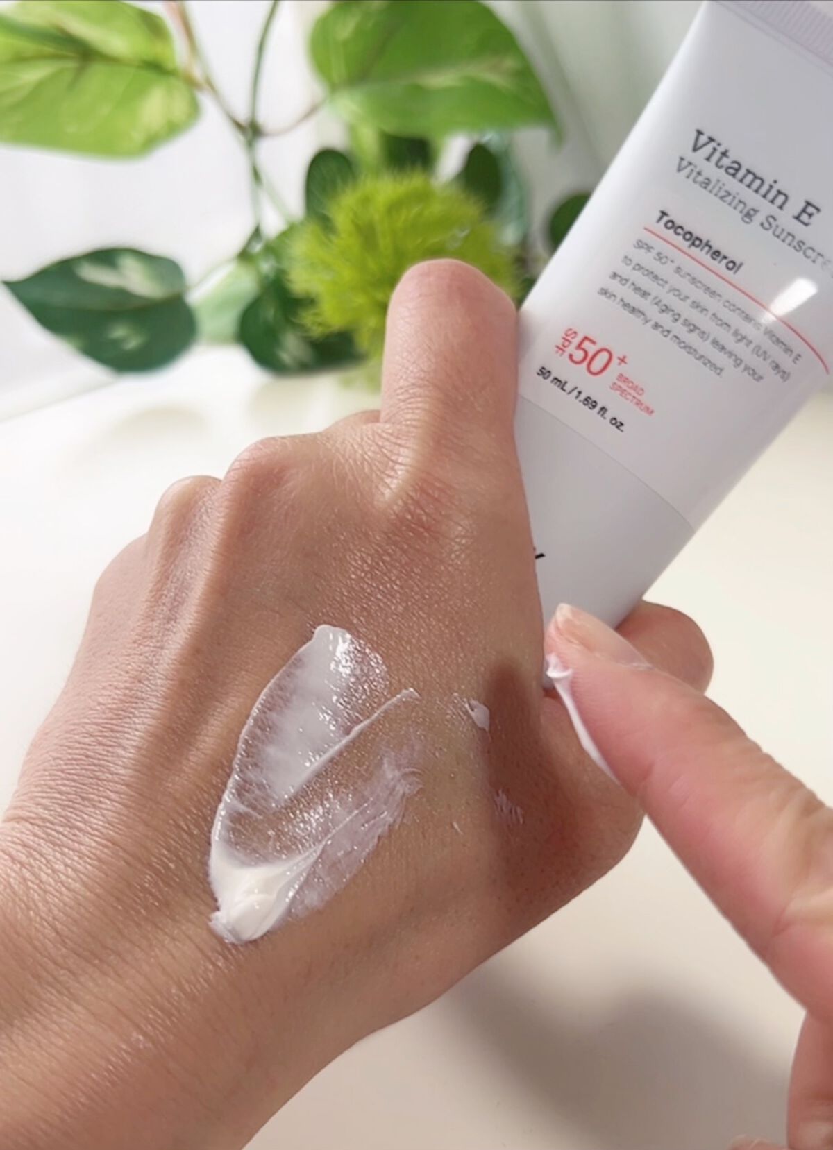 ビタミンEバイタライジングUVクリーム　SFP50＋/COSRX/日焼け止めクリームを使ったクチコミ（3枚目）