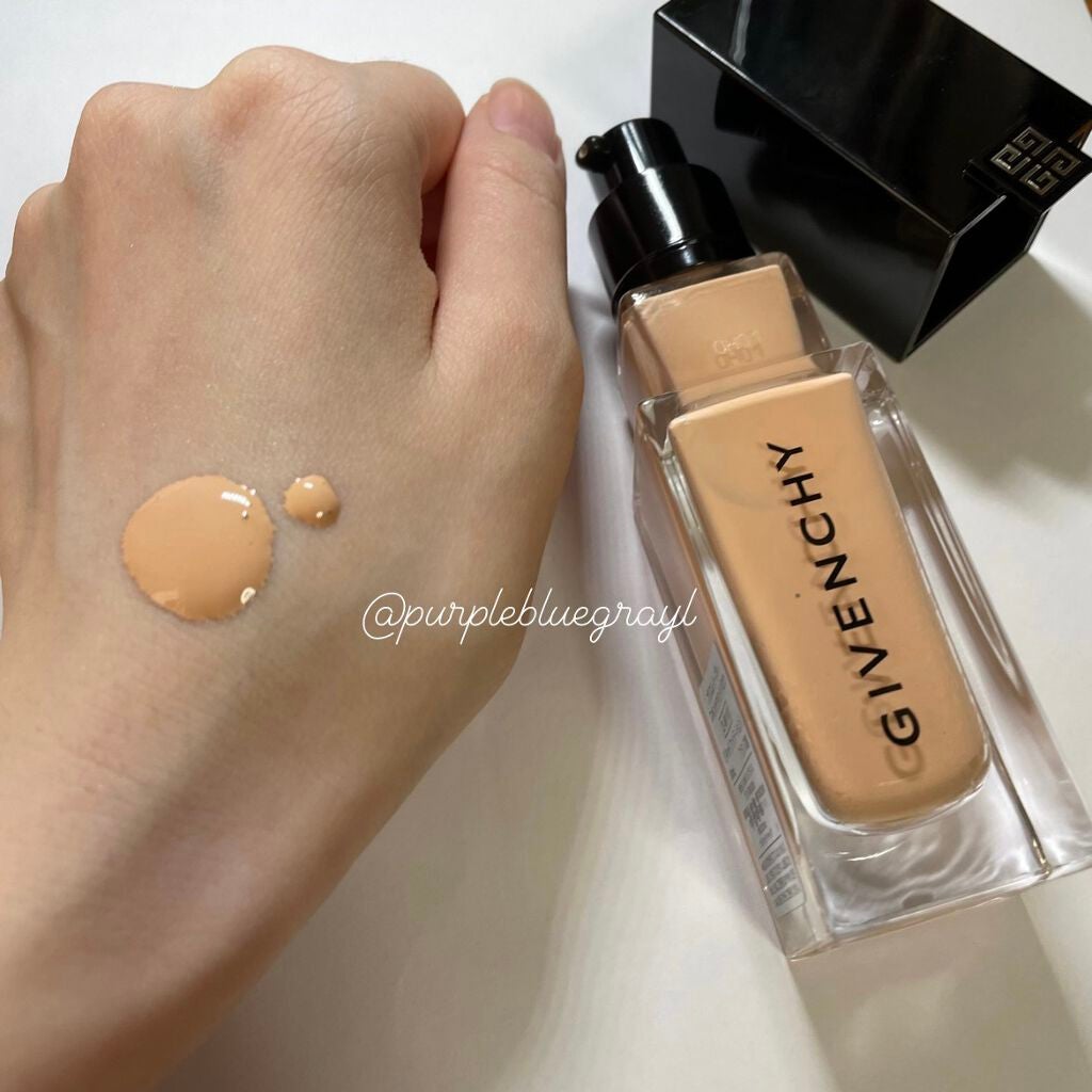 プリズム・リーブル・スキンケアリング・グロウ/GIVENCHY/リキッドファンデーションを使ったクチコミ(1枚目)