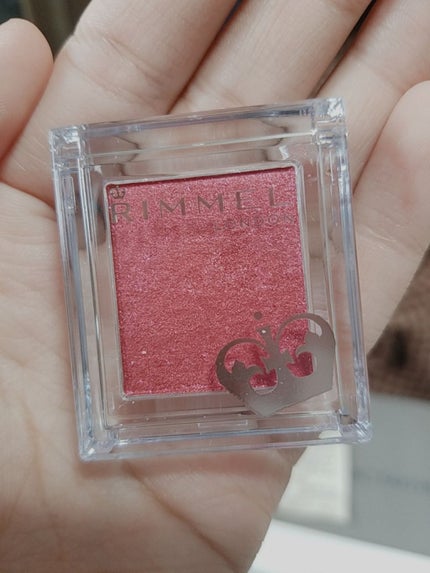 プリズム パウダーアイカラー/リンメル ロンドン/単色アイシャドウを使ったクチコミ(1枚目)