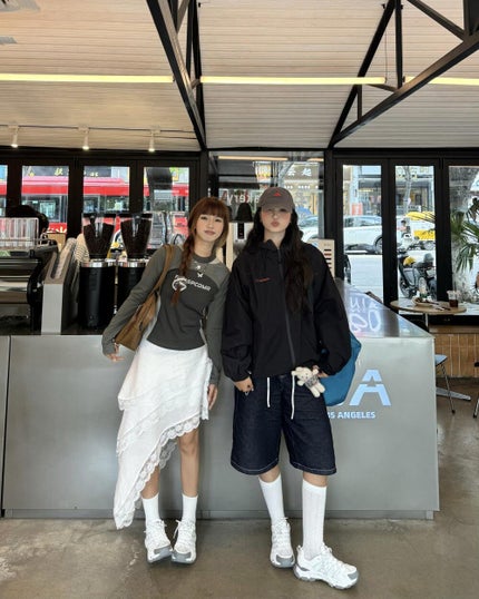 ひとみ on LIPS 「いつでも呼べる友達は本当に楽しい!#コーデ#韓国雑貨#韓国コー..」(1枚目)