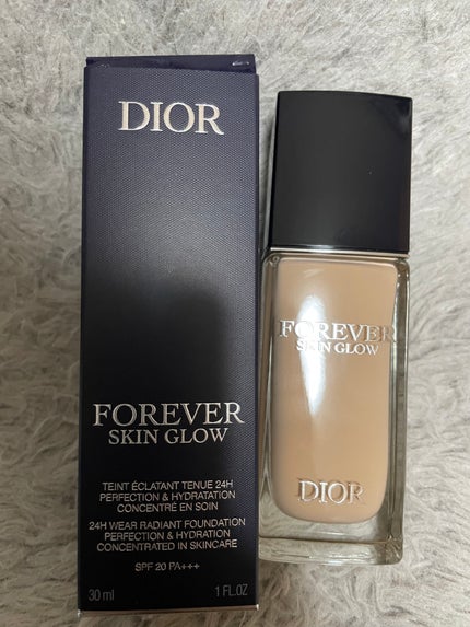 ディオールスキン フォーエヴァー フルイド グロウ/Dior/リキッドファンデーションを使ったクチコミ(1枚目)