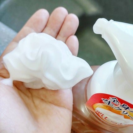 ビオレu ザ ボディ 泡タイプ モイスチャースムース/ビオレu/ボディソープを使ったクチコミ(1枚目)