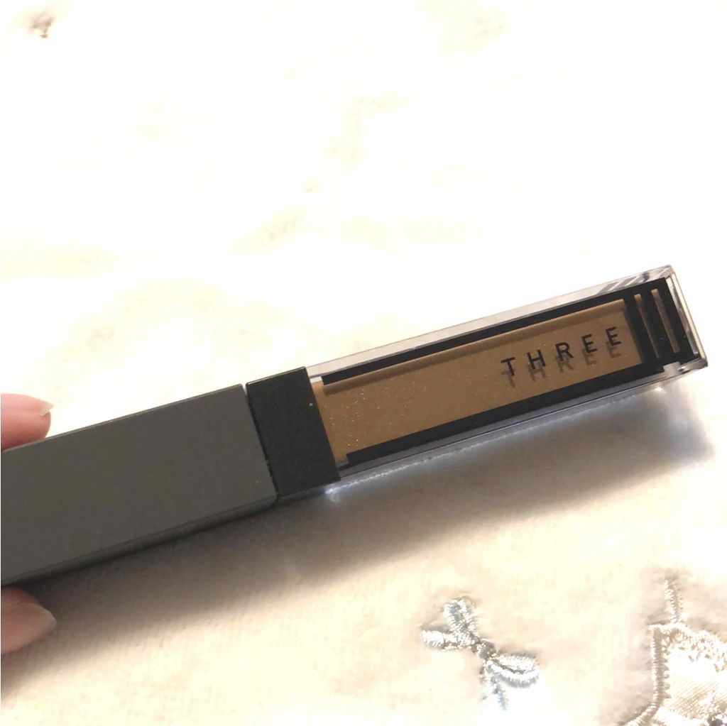 ウイスパーグロスフォーアイ/THREE/リキッドアイシャドウを使ったクチコミ（1枚目）