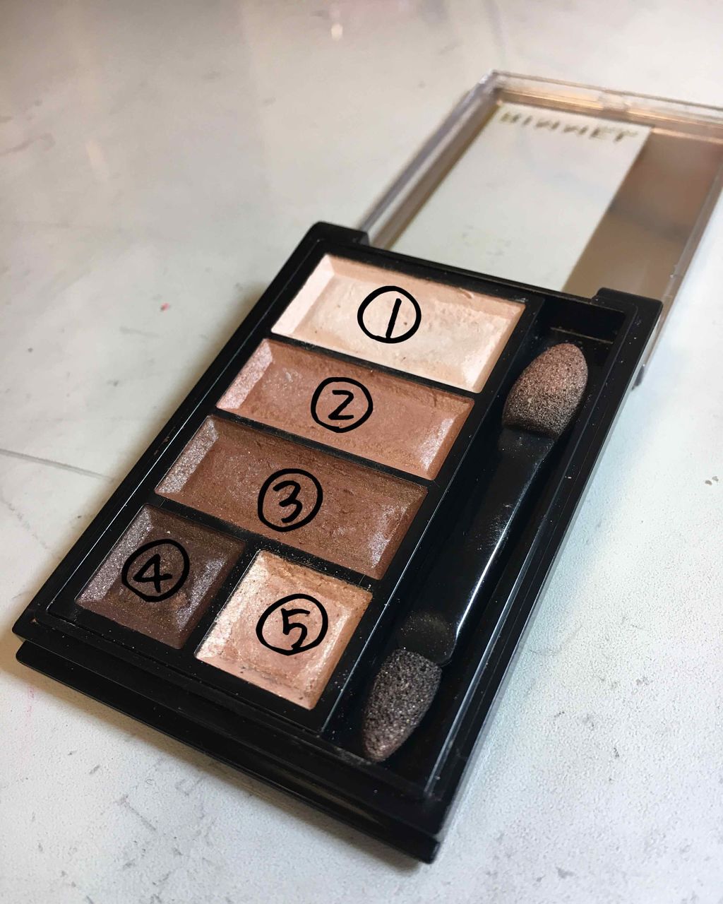 ショコラスウィート アイズ ソフトマット/リンメル ロンドン/アイシャドウパレットを使ったクチコミ(2枚目)