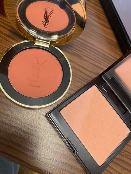 YSL メイクミーブラッシュ パウダー 37 PEACHY NUDE/YVES SAINT LAURENT BEAUTE/パウダーチークを使ったクチコミ(2枚目)