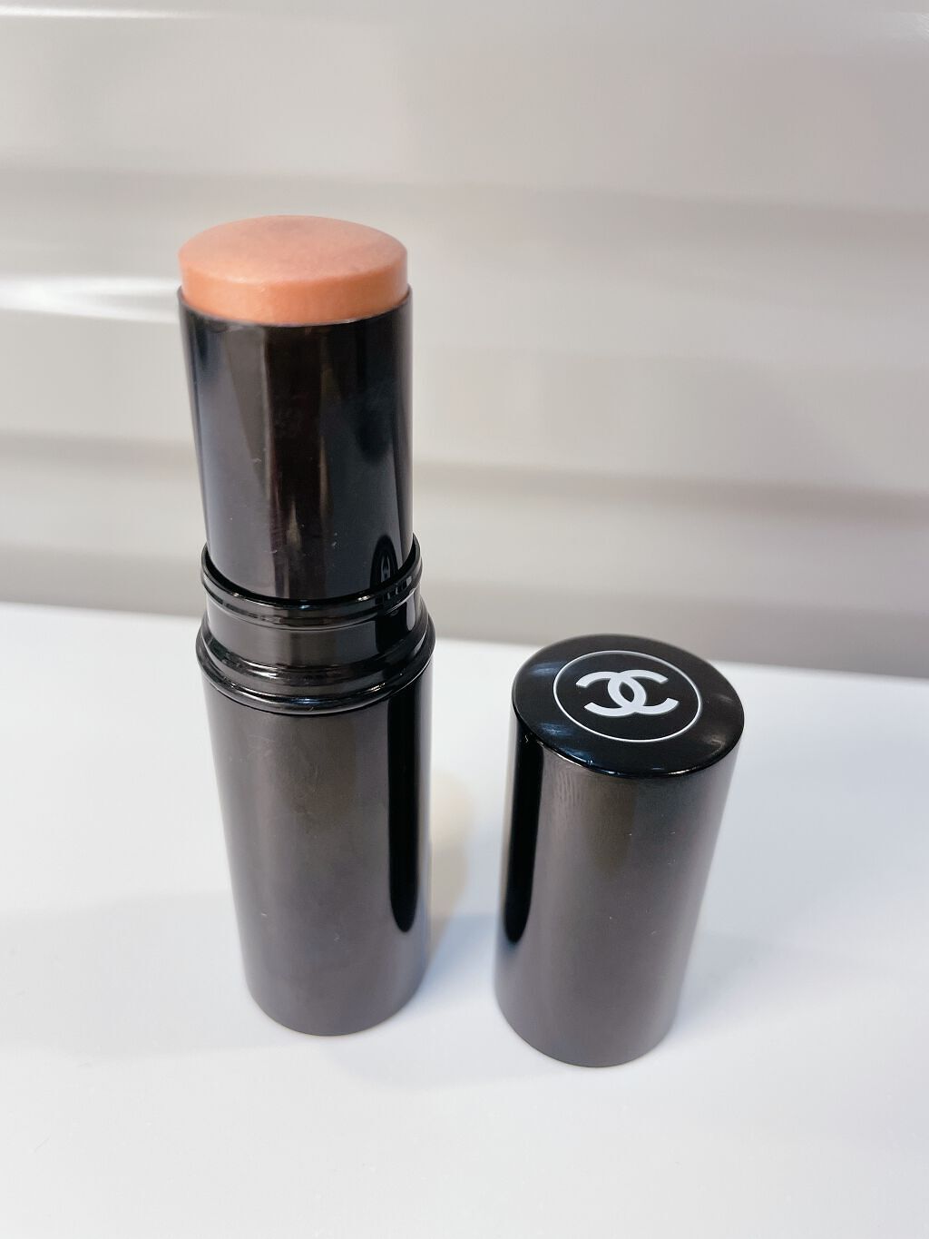 CHANEL  フリュイド ファンデーション N°1 ドゥ シャネル のクチコミ「N°1  DE  CHANEL
Ｂ20フリュイドファンデーション
ボームエサンシエル　アンソレ.....」（2枚目）