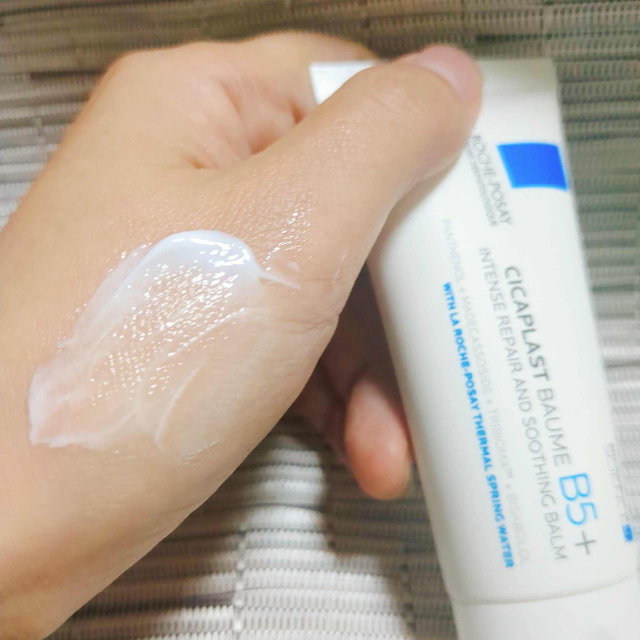 シカプラスト リペアクリーム B5+	/ラ ロッシュ ポゼ/フェイスクリームを使ったクチコミ（3枚目）