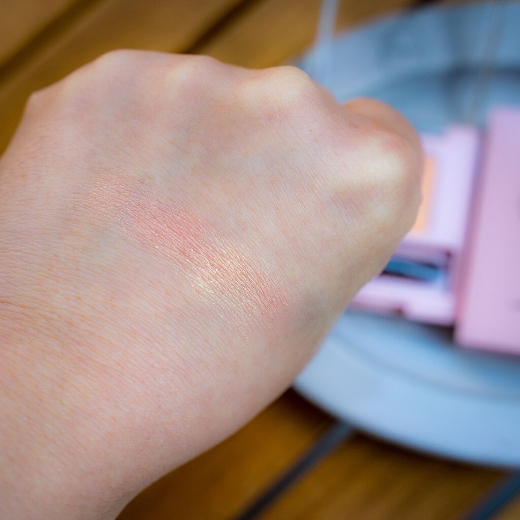 フーミー シングルアイシャドウ/WHOMEE/単色アイシャドウを使ったクチコミ(2枚目)