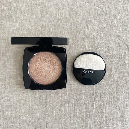 限定パウダーハイライト】ルミエール ドゥ ローシャン|CHANELの 限定パウダーハイライト】ルミエール ドゥ ローシャン|CHANELの