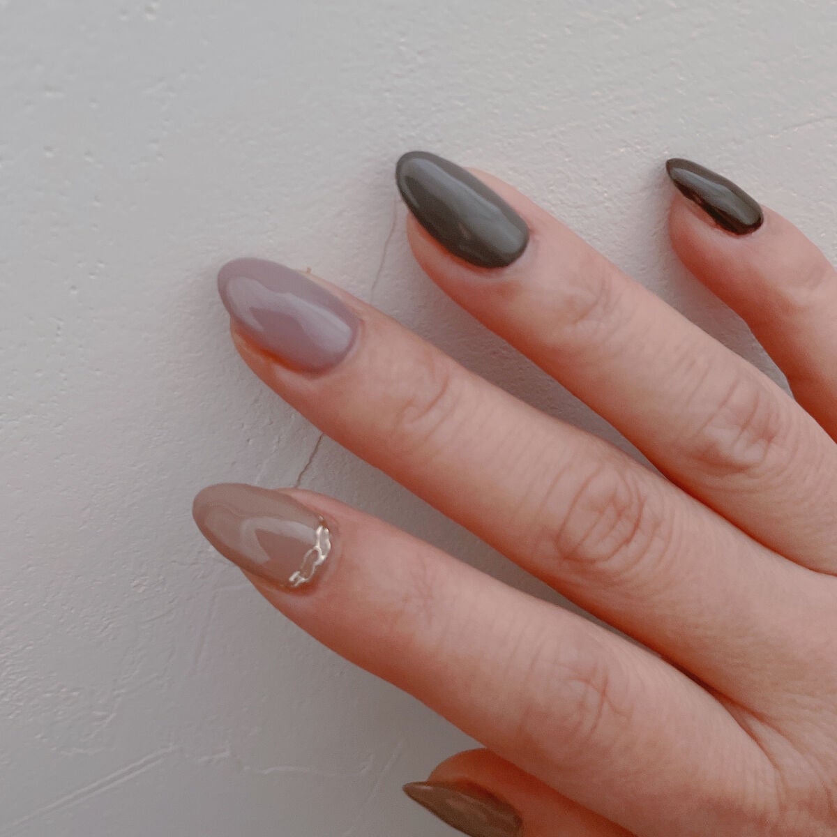 M★chi on LIPS 「✔️サロンネイル記録簿💅明日からは2月。2月といえばバレンタイ..」(1枚目)