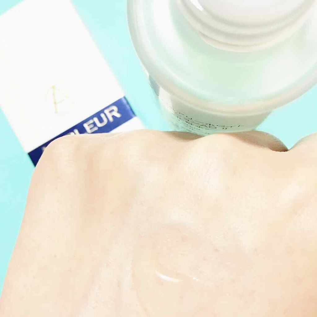 アンプルール ラグジュアリーホワイト ローションAO IIのクチコミ「モニター使用です。

ラグジュアリーホワイトローションAO IIは安定型ハイドロキノンローショ.....」（2枚目）