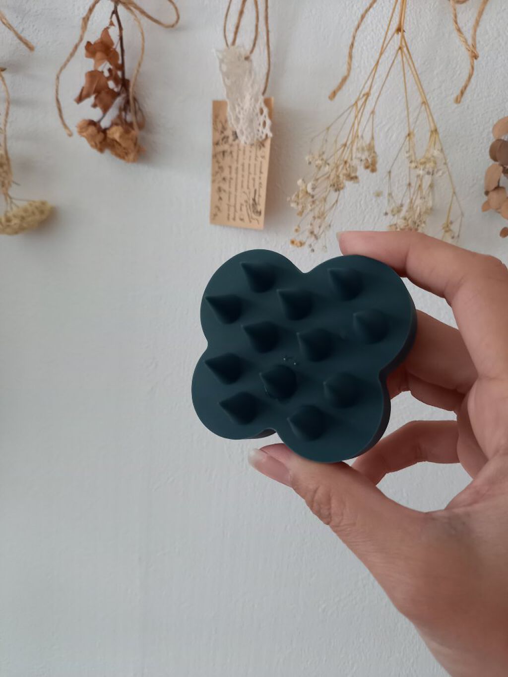 uka scalp brush kenzan/uka/スカルプブラシを使ったクチコミ（2枚目）