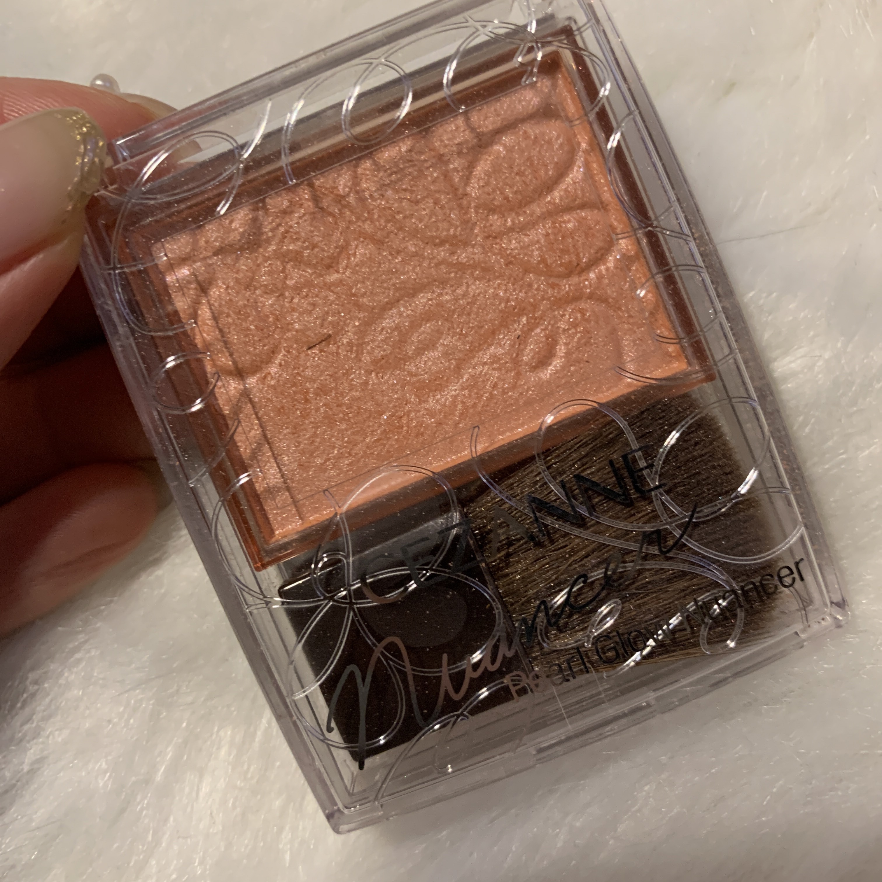 パールグロウニュアンサー/CEZANNE/パウダーハイライトを使ったクチコミ（1枚目）