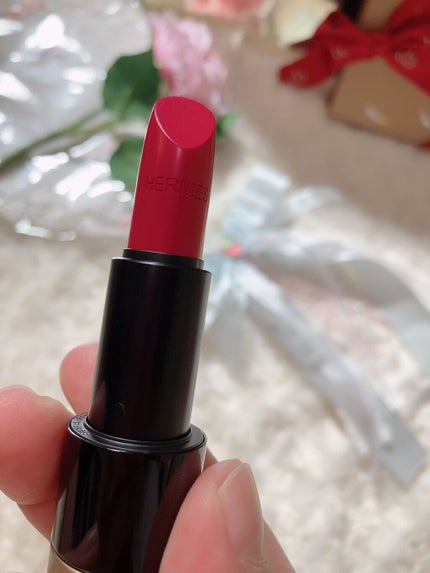 〈ルージュ・エルメス〉 ルージュ ア レーヴル サティネ/エルメス/口紅を使ったクチコミ(4枚目)