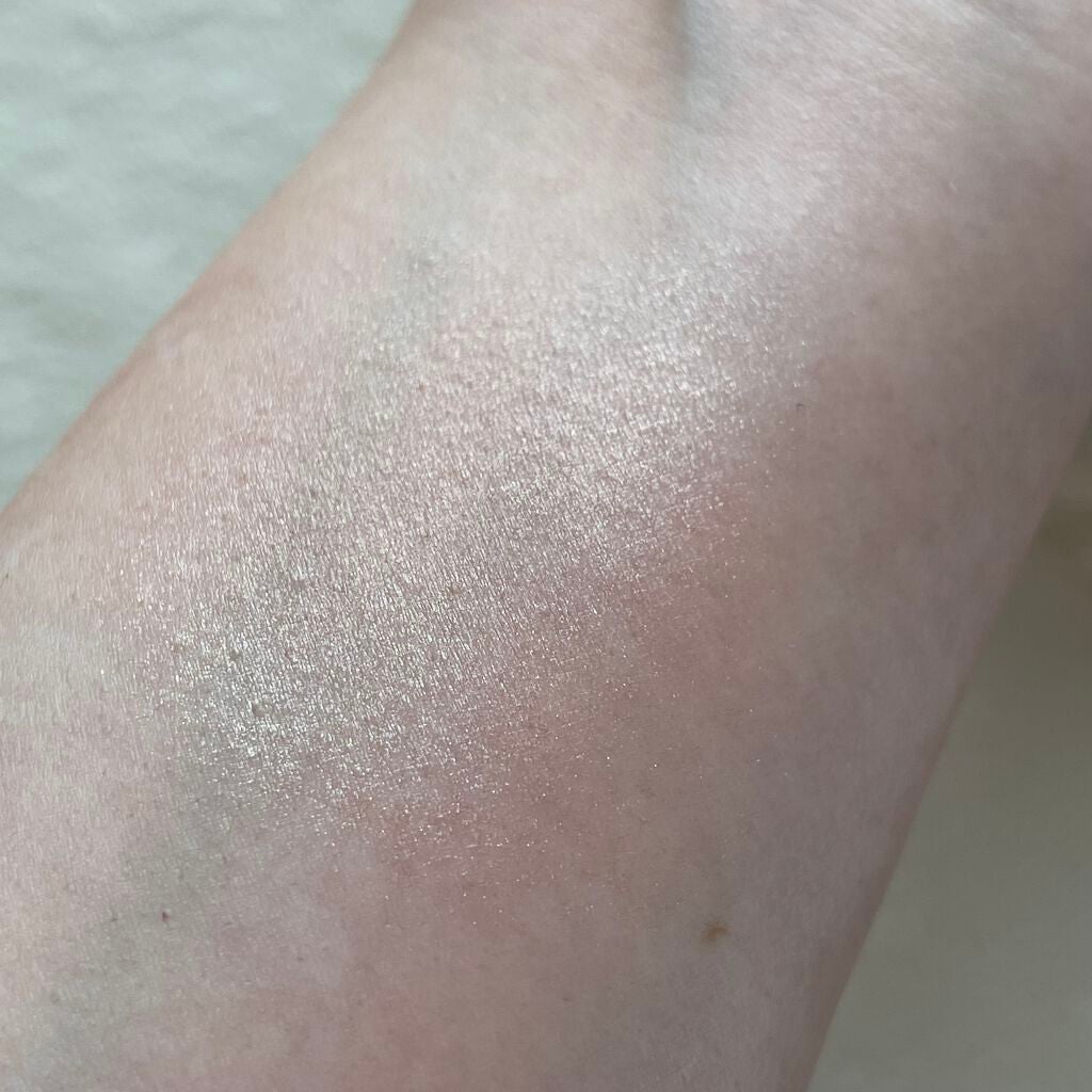 ローズグロウ イルミネーター /ローラ メルシエ/プレストパウダーを使ったクチコミ(4枚目)