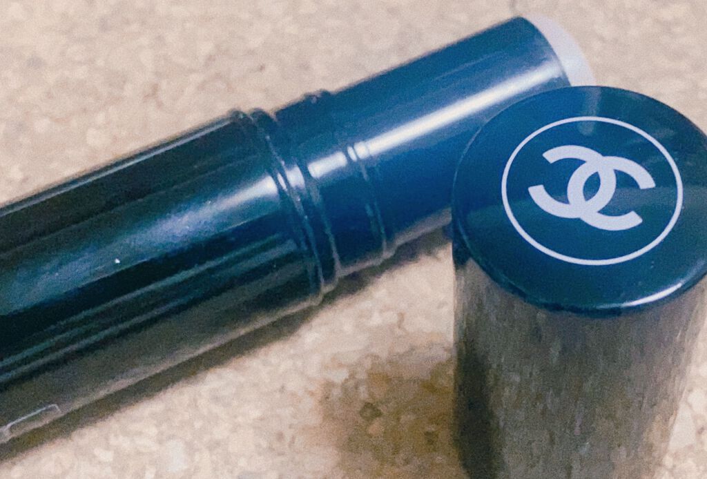 ボーム エサンシエル/CHANEL/スティックハイライトを使ったクチコミ(1枚目)