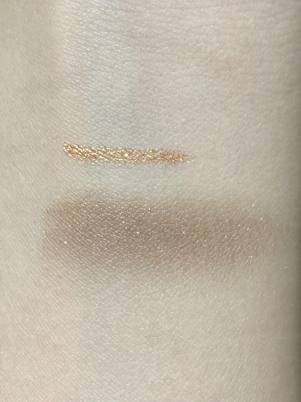 アイシャドウ クルーシャル/uneven/単色アイシャドウを使ったクチコミ（3枚目）